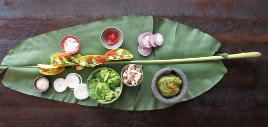 IDEAS: SUSTAINABLE AND BIODEGRADABLE BANANA LEAVES MAKE GREAT TABLE SETTINGS
